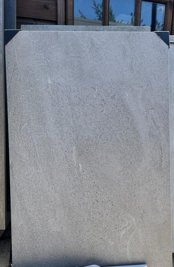 Earthen Grey – 900x600x20mm / 21.6m2 Pack